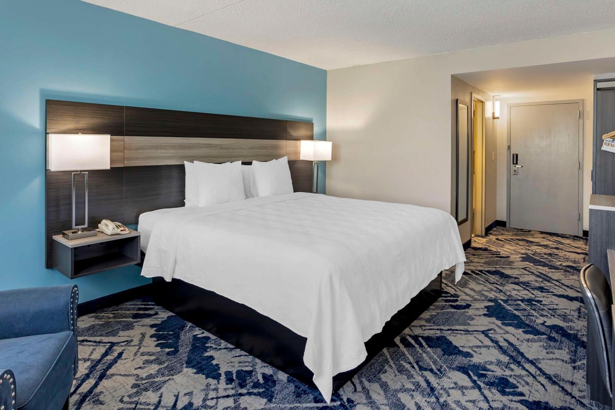 Best Western Rutgers University Hotel East Brunswick Eksteriør bilde