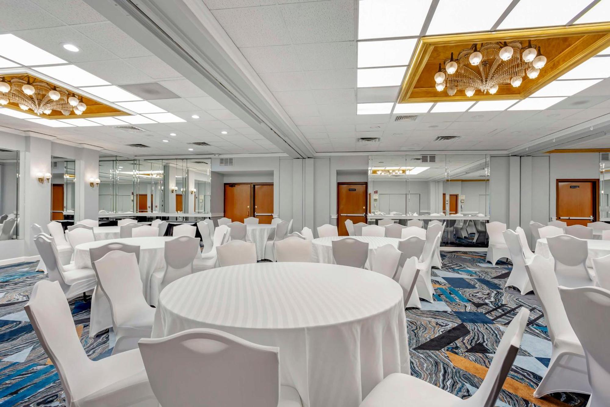 Best Western Rutgers University Hotel East Brunswick Eksteriør bilde